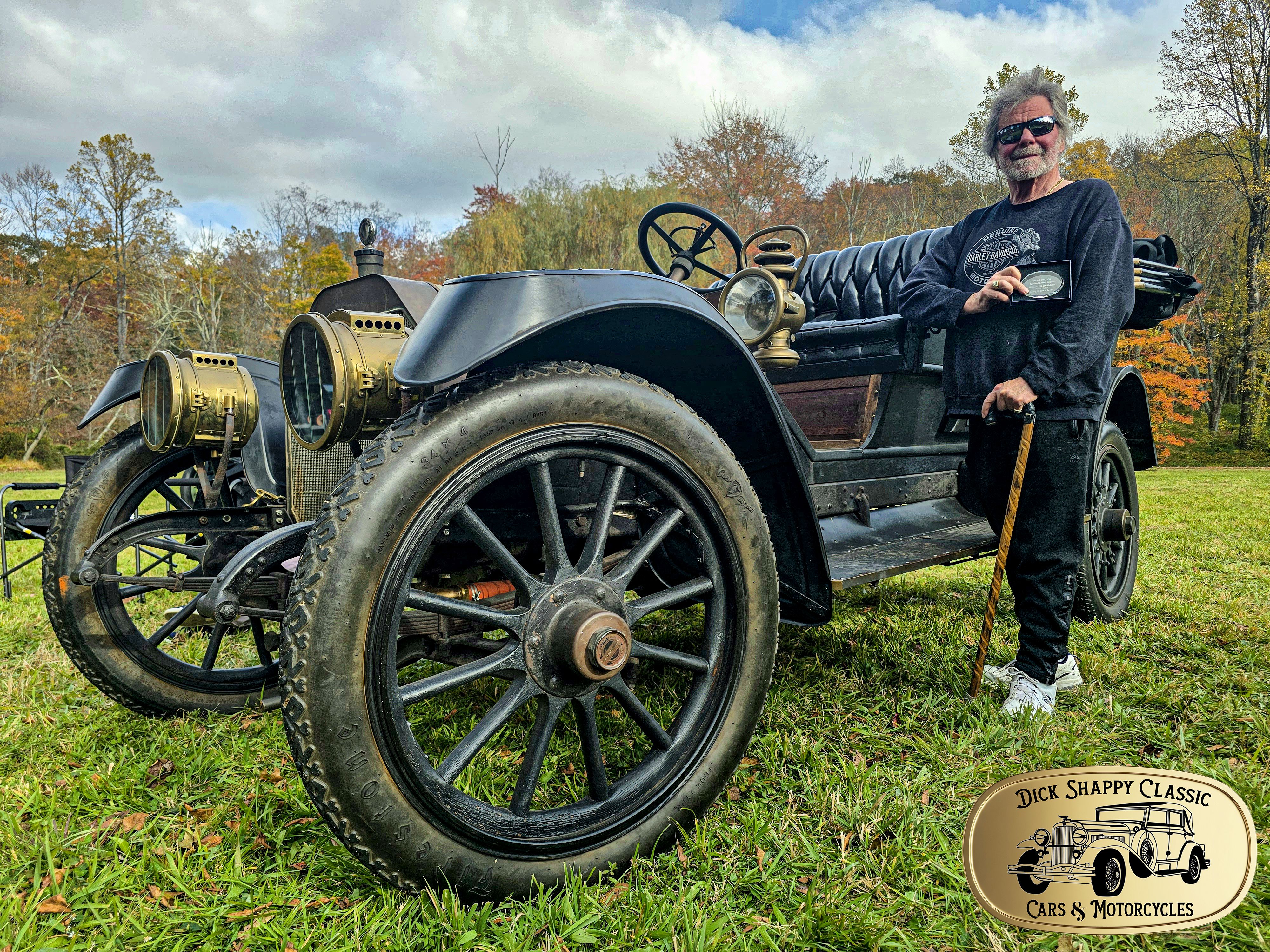 1909 Locomobile Model 30 Touring wins “Best Preservation”